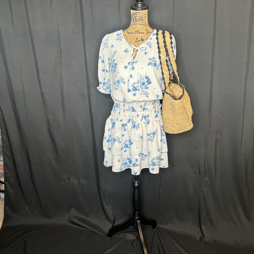 Sugarlips Floral Blue and White Skirt Set - Picture 9 of 9
